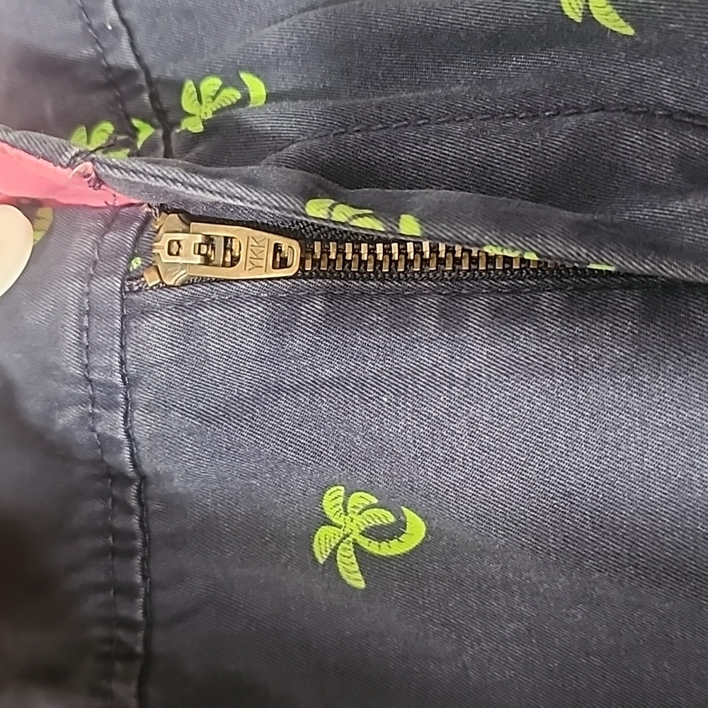 Lilly Pulitzer Palm Beach Fit Chino/ Bermuda Navy Blue Shorts. 10 - Picture 7 of 12